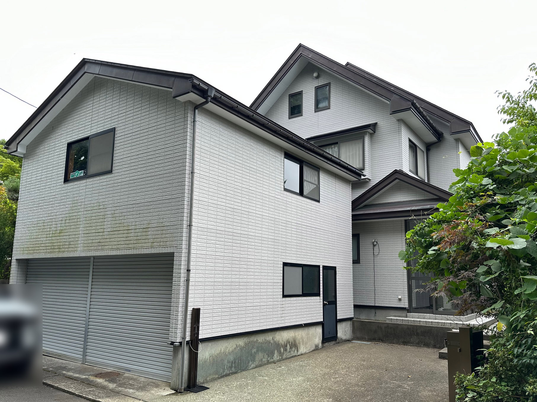 【中古住宅】手形山北町　ガレージ２台＋１台、広い土地、広いお屋敷でゆったりと暮らしませんか？