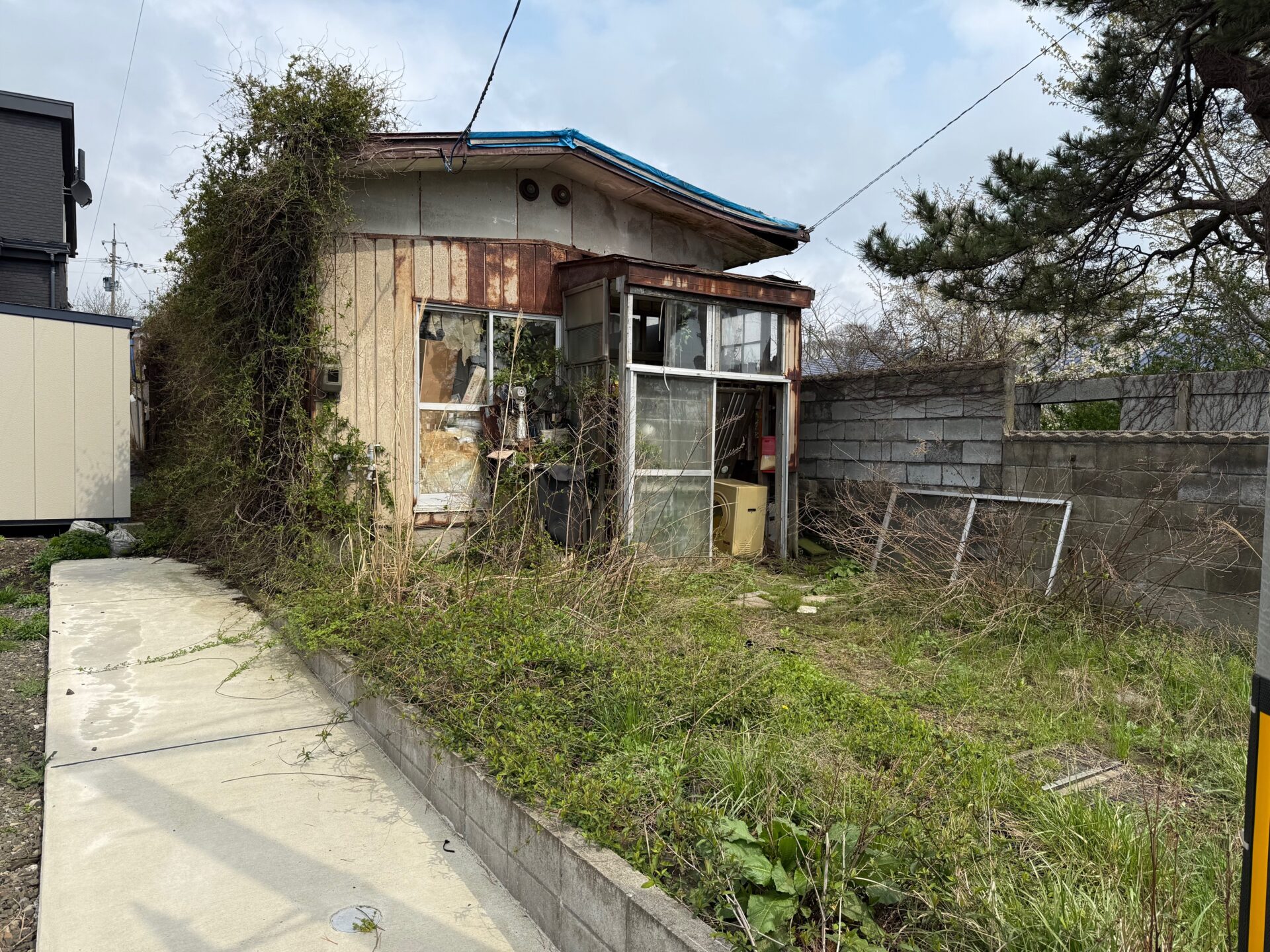 【土地】土崎港南１丁目　大学病院そば。メイン通りに面しておりますので利便性は抜群。