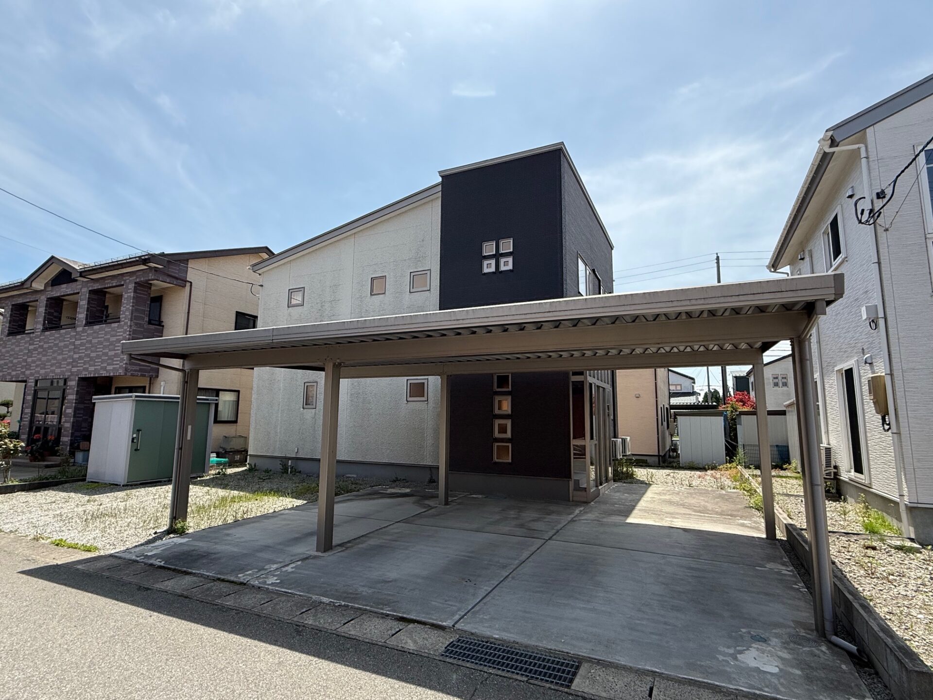 南ヶ丘、築１０年の中古住宅です