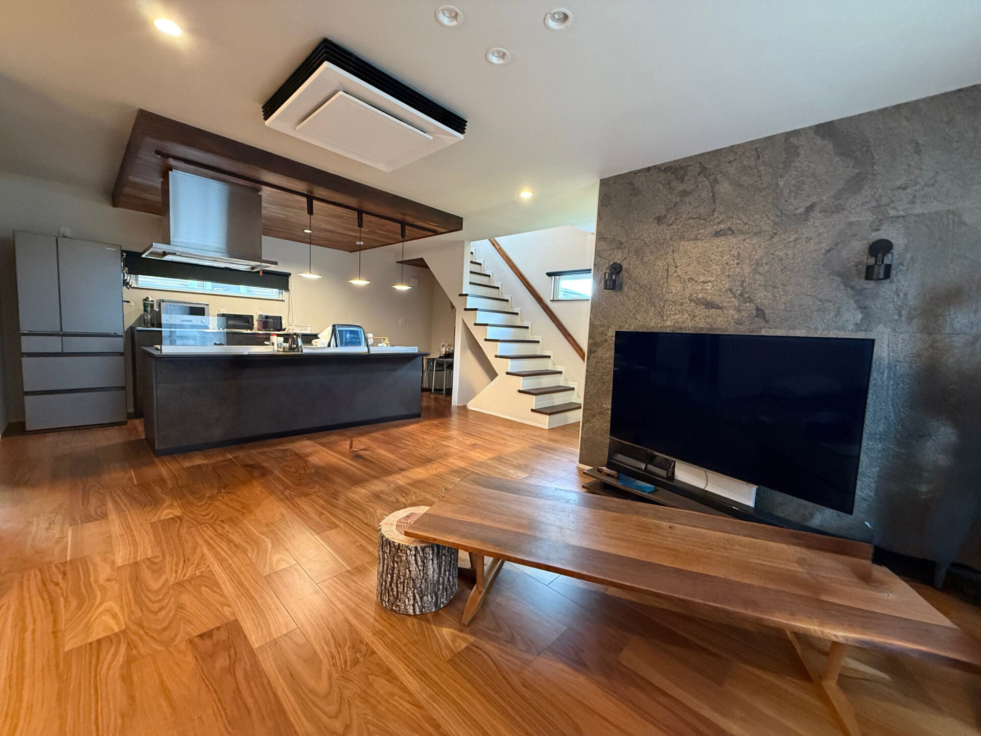 飯島新町中古住宅内観写真です