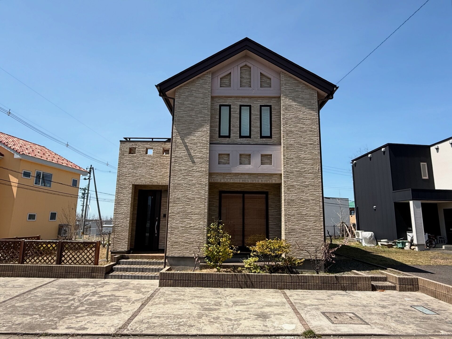 本日下新城中野中古住宅のお引渡しでした